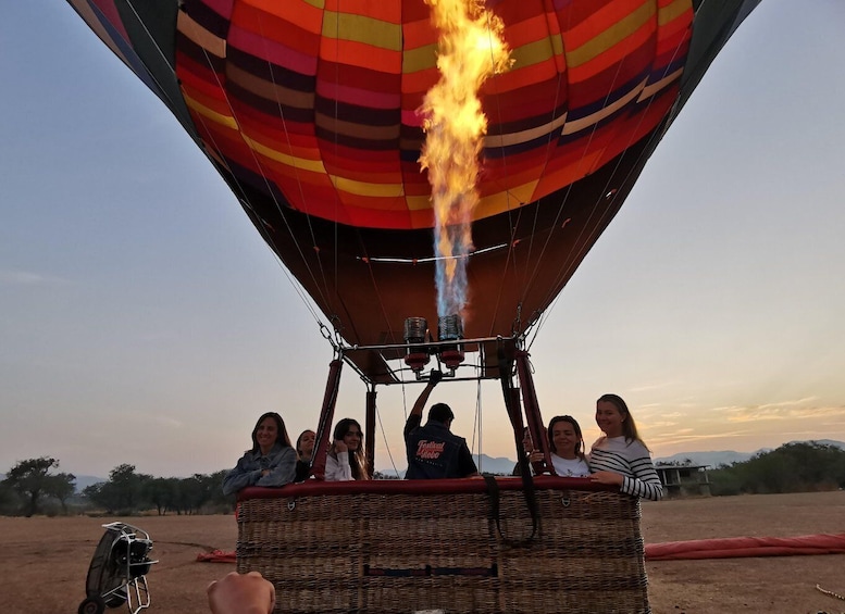 Picture 3 for Activity Guanajuato City: Hot Air Balloon Flight