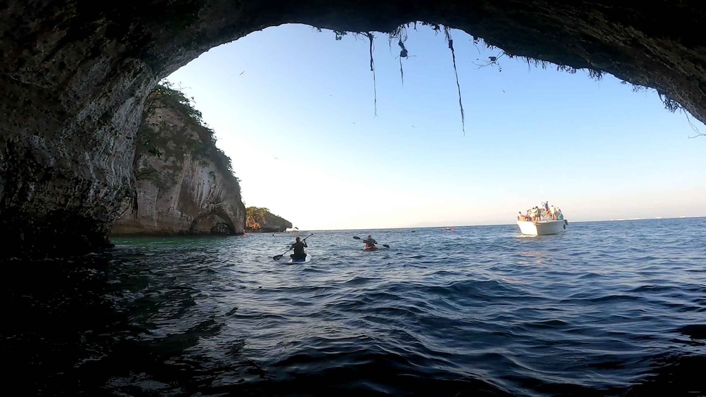 Picture 1 for Activity Mismaloya: Stand-Up Paddleboard & Snorkeling to Los Arcos