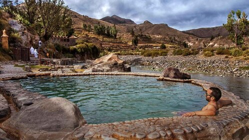 || Excursión a las cataratas de Capua y a las termas de Yura ||