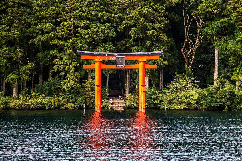 Picture 2 for Activity 1-Day trip: Hakone Area + Gotemba Premium Outlets