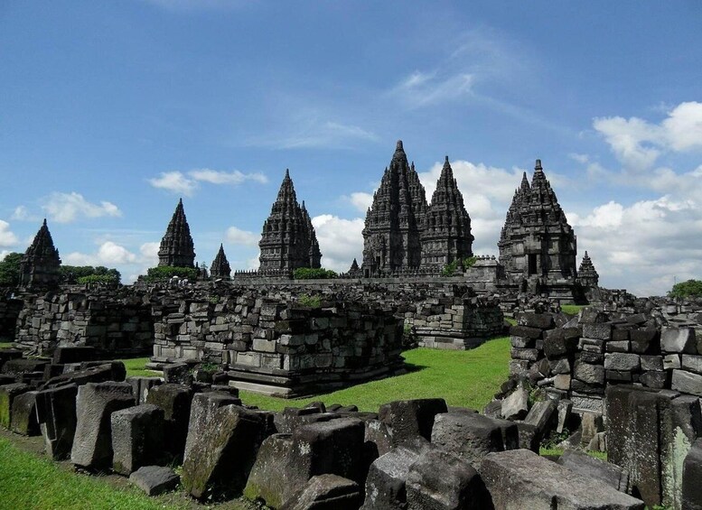 Picture 8 for Activity Yogyakarta: Prambanan temple afternoon tour and dinner