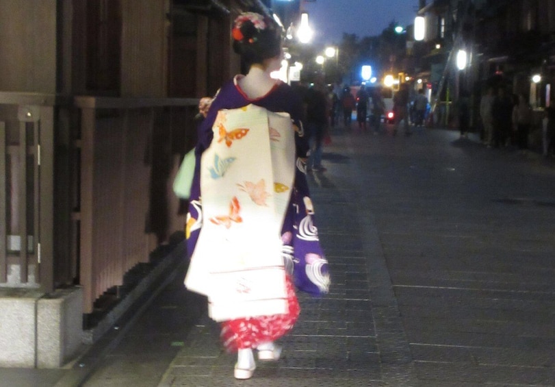 Picture 9 for Activity Kyoto: Tempio Kiyomizu Pagode Gion "Geisya" (guida italiana)