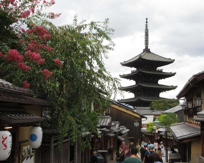 Kyoto: Tempio Kiyomizu Pagode Gion "Geisya" (guida italiana)