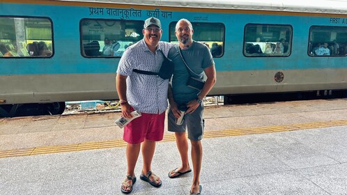 Depuis Delhi : Tout compris - Taj Mahal excursion en train express