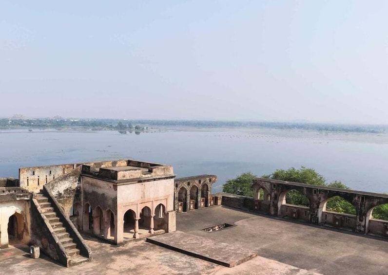 Picture 5 for Activity Touristic Highlights of Orchha & Jhansi(Guided Fullday Tour)