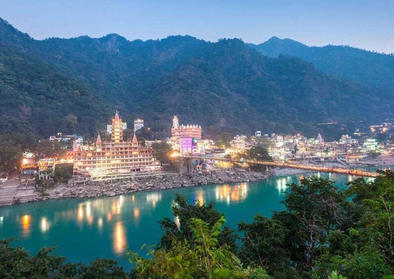 Guided Night Walking Tour in Rishikesh - 2 Hours