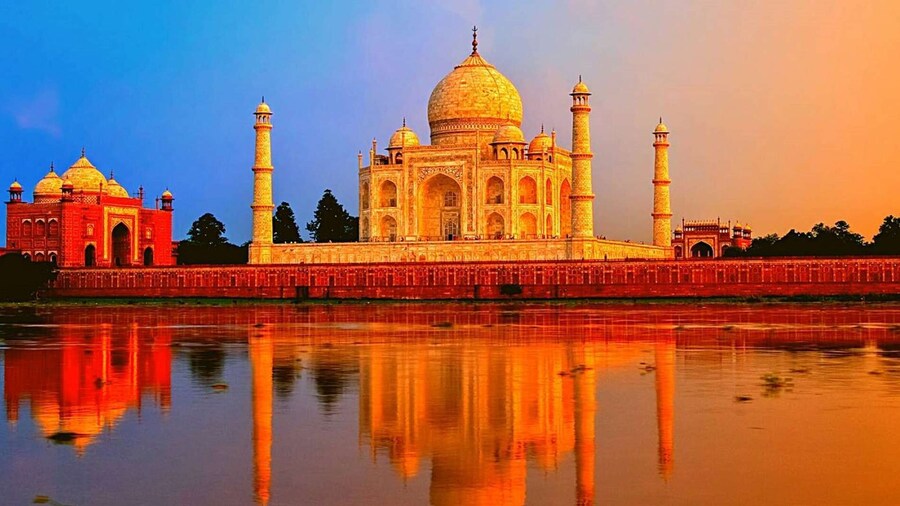 From Chennai: 2 Days Private Taj Mahal Tour