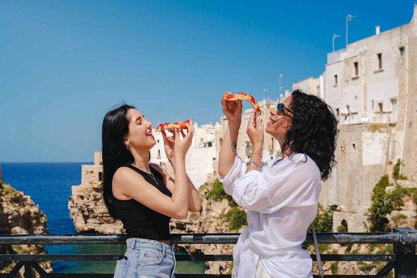 Picture 1 for Activity Polignano a Mare: Street Food Tour with Tastings and Wine