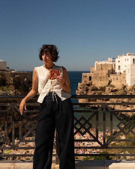 Picture 4 for Activity Polignano a Mare: Street Food Tour with Tastings and Wine