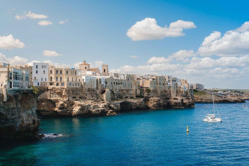 Picture 6 for Activity Polignano a Mare: Street Food Tour with Tastings and Wine