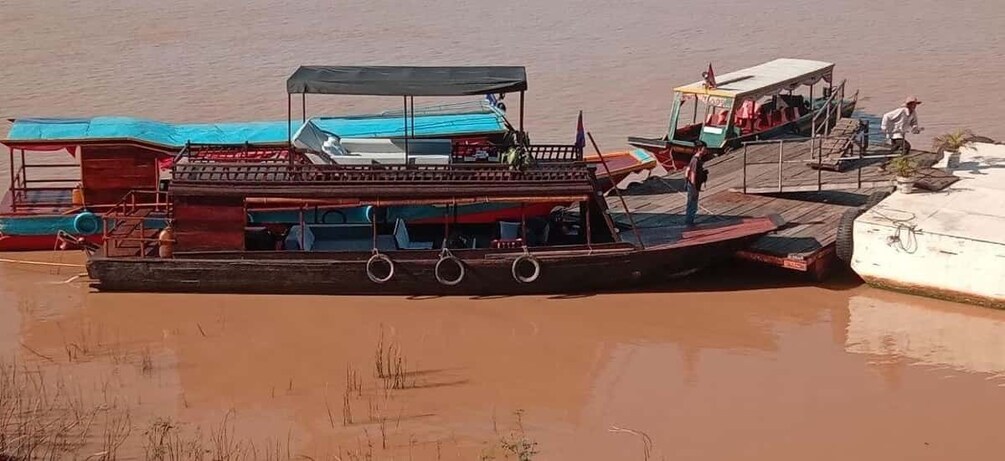 Picture 14 for Activity Private River Cruise along Tonle Sap Lake & Floating Village