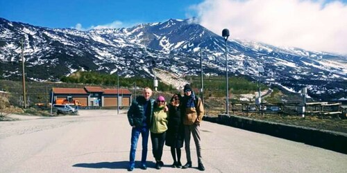 Desde Taormina, Naxos y Letojanni: excursión de medio día al monte Etna