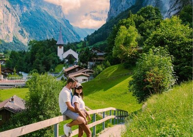 Von Luzern aus: Private Tagestour nach Interlaken und Grindelwald
