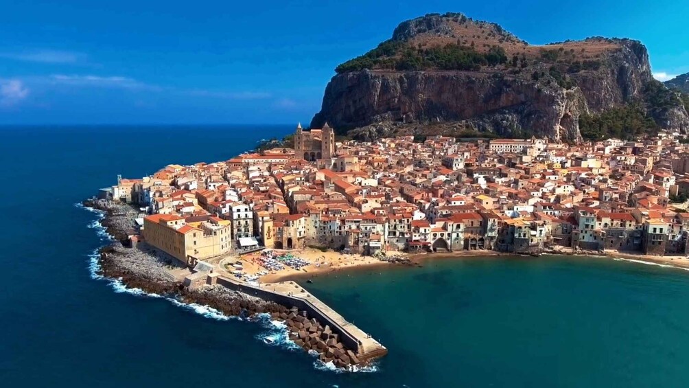 Sciacca: Private Trip to Cefalù & Castelbuono with Transfers