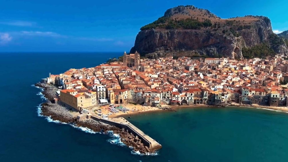 Sciacca: Private Trip to Cefalù & Castelbuono with Transfers