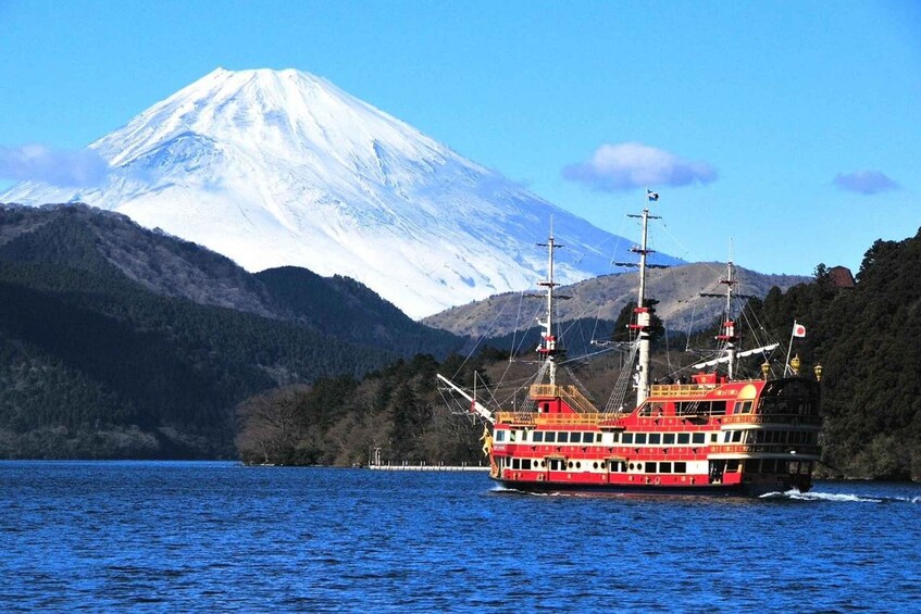 Picture 23 for Activity View of Mt. Fuji, Chureito Pagoda and Hakone Cruise Day Trip