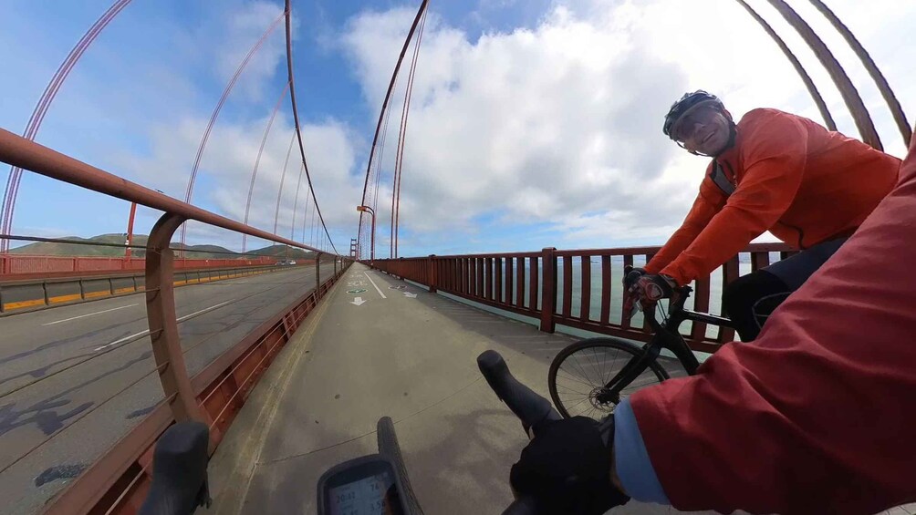 Picture 10 for Activity San Francisco: Marin Headlands Gravel Biking Tour +GG Bridge