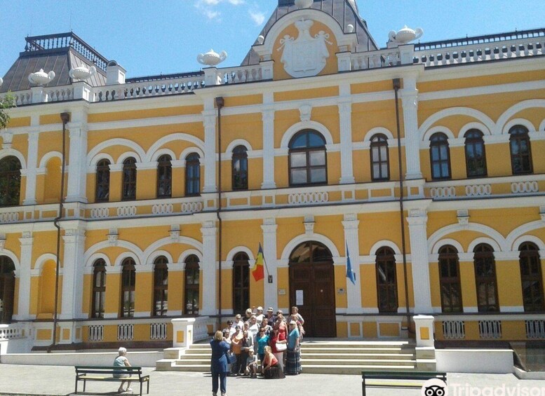 Picture 7 for Activity from Moldova: Manuc Bei mansion -Milesti Mici wine cellar