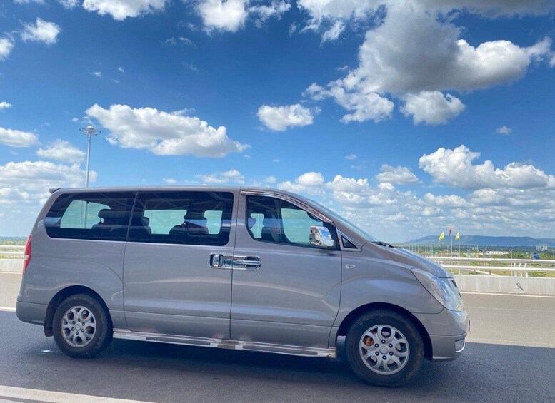 Private taxi Phnom Penh to Stung Treng, Border Cross to Laos