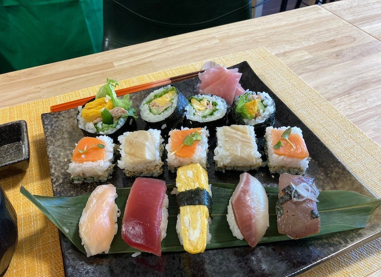 Picture 4 for Activity Osaka: Sushi Class in Dotonbori