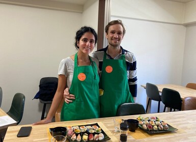 Osaka: clase de sushi en Dotonbori