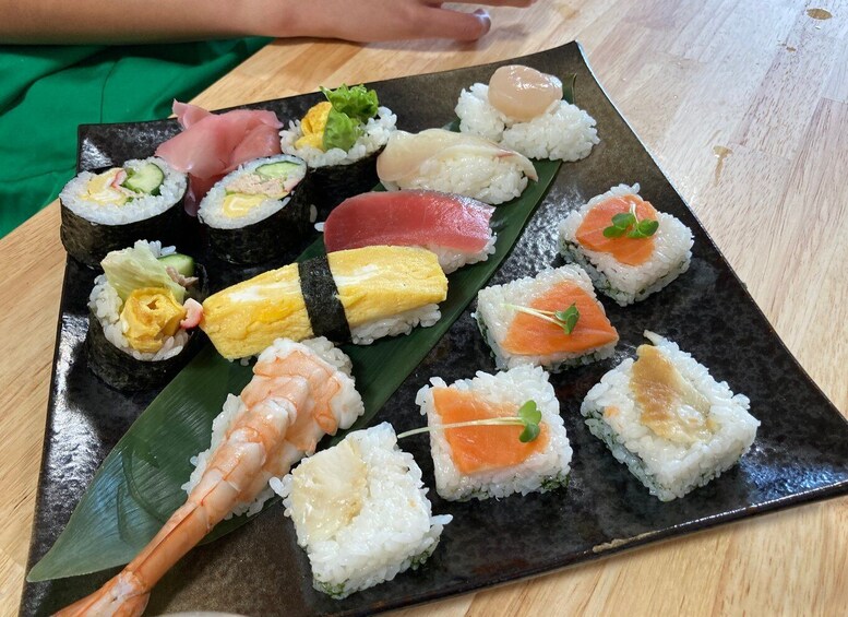 Picture 12 for Activity Osaka: Sushi Class in Dotonbori