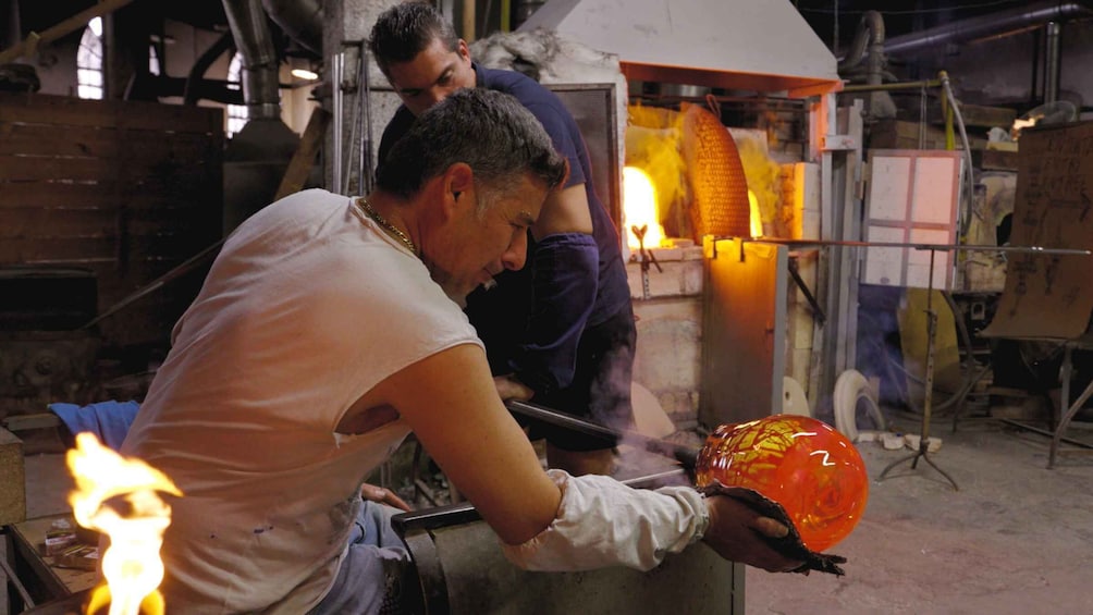 Picture 6 for Activity Murano: Glass Blowing Experience at Gino Mazzuccato Factory