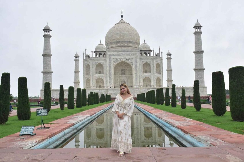 Picture 13 for Activity From Delhi: Private Taj Mahal Sunrise and Agra Fort Day Trip