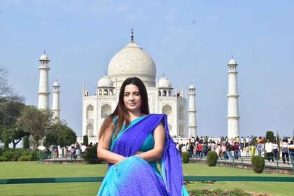 Desde Delhi: excursión privada de un día al Taj Mahal al amanecer y al fuer...