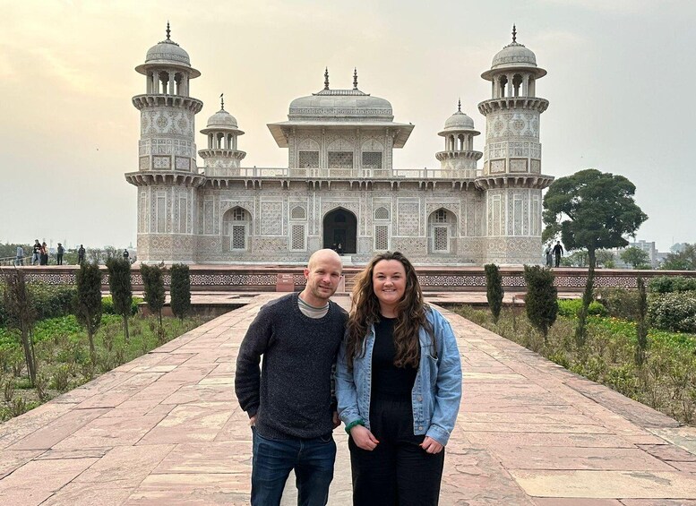 Picture 4 for Activity From Delhi: Private Taj Mahal and Agra Fort Day Trip