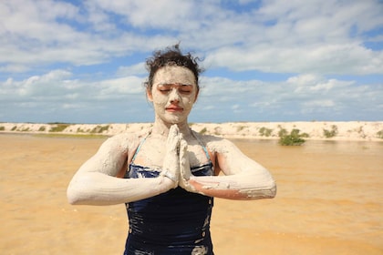 Rio Lagartos: River Boat Tour with Natural Mayan Bath