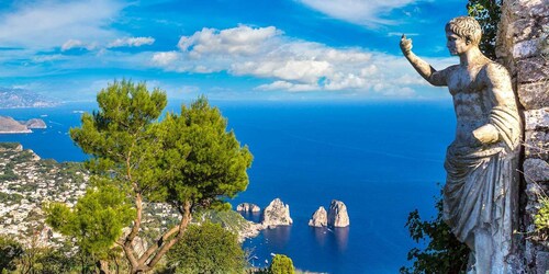 De Naples : Excursion guidée d’une journée sur l’île de Capri