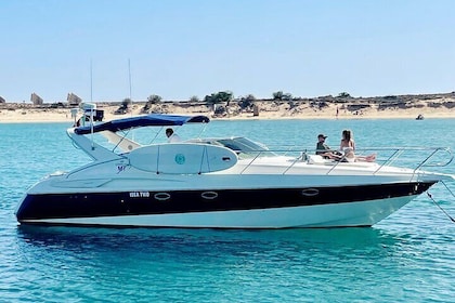 Half Day Private Motor Yacht Tour in Algarve