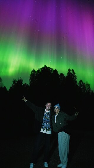 Picture 2 for Activity Rovaniemi: BBQ Picnic Experience under Northern Lights