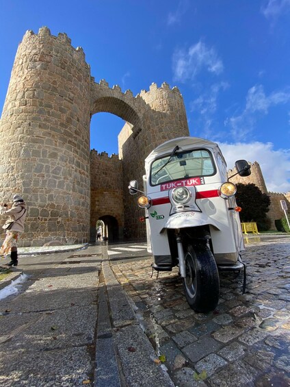 Picture 4 for Activity Ávila: Hop-on Hop-off Tuk Tuk Tour