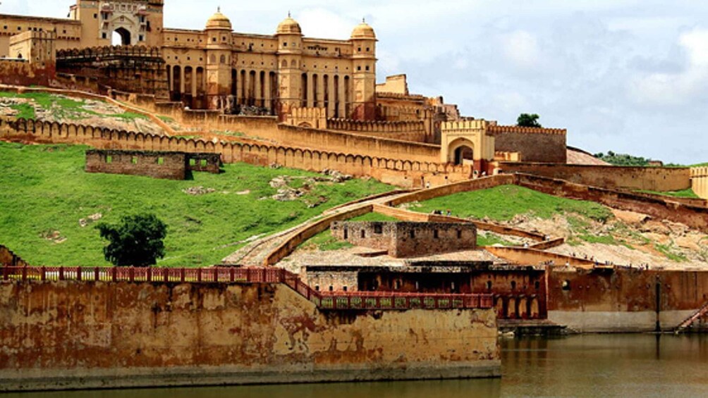 Picture 3 for Activity From Delhi: 2-Day Jaipur Private Guided Tour