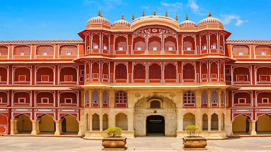 From Delhi: 2-Day Jaipur Private Guided Tour