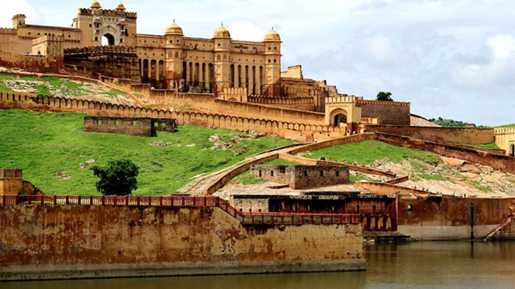 Picture 3 for Activity From Delhi: 2-Day Jaipur Private Guided Tour