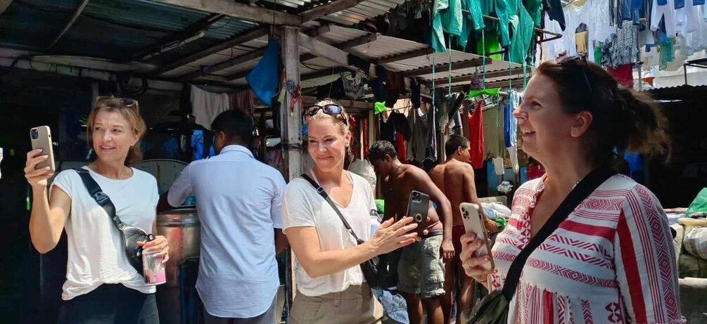 Picture 4 for Activity Mumbai: Dhobi Ghat Laundry and Dharavi Slum Tour with Local