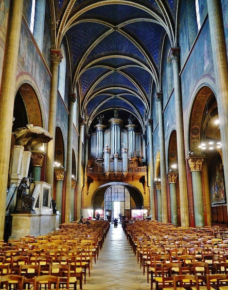 Latin Quarter: Roman Ruins & Gothic Churches Audio Tour