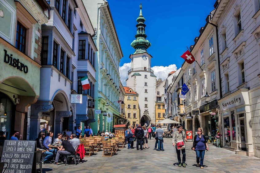 Picture 3 for Activity From Vienna: Roundtrip Bus to Bratislava with Walking Tour