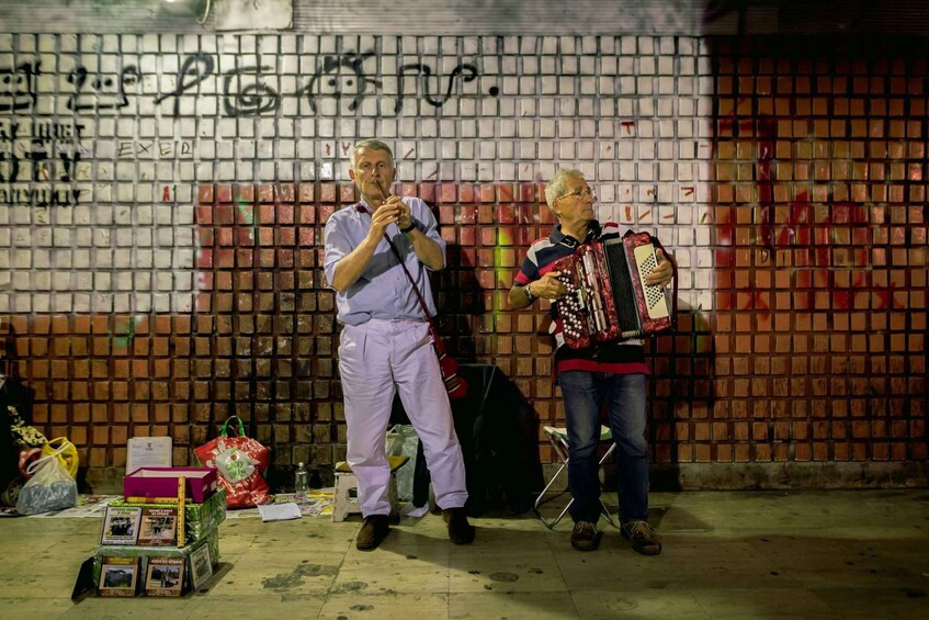 Picture 14 for Activity Belgrade: Street Food and Drinks Tour with 20+Tastings