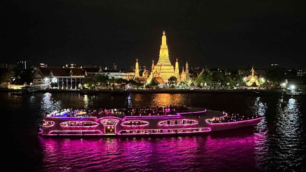 Picture 3 for Activity Bangkok: Old Town Food Tasting Tuk Tuk Tour at Night