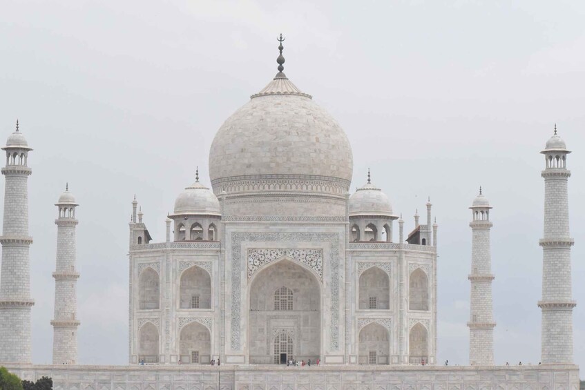 Picture 4 for Activity Agra: Taj Mahal Express Entry Tickets