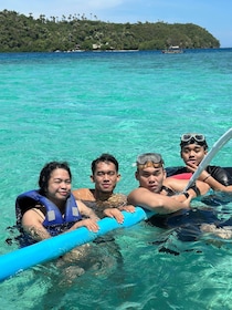 Boracay Island Hopping Experience