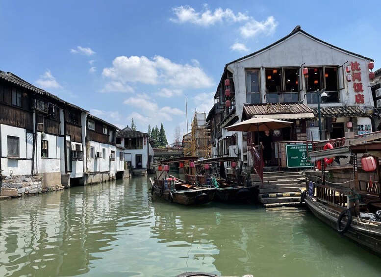 Picture 11 for Activity From Shanghai: Private Zhujiajiao Tour with Boat Ride