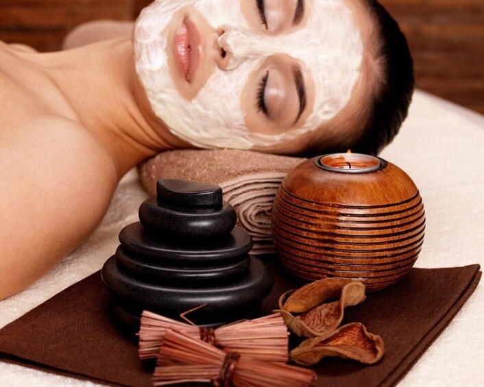 Hammam+Slimming massage+Face care+Pedicure/Sultana Ritual