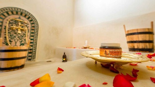 Experiencia de masaje en spa y hammam que incluye traslados en automóvil