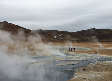 Iceland: Lake Myvatn and Godafoss 4x4 Tour by Bus