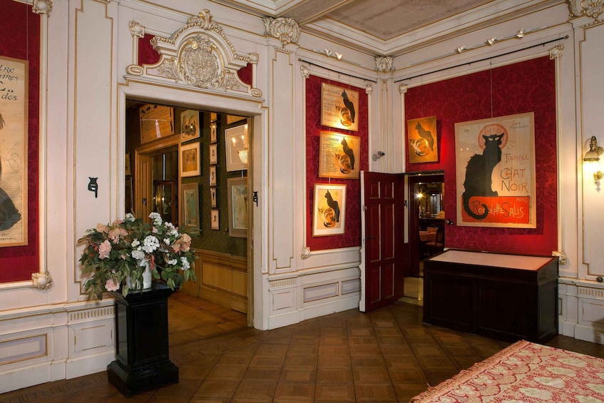 Picture 2 for Activity Amsterdam: The Kattenkabinet Cat Museum Entry Ticket